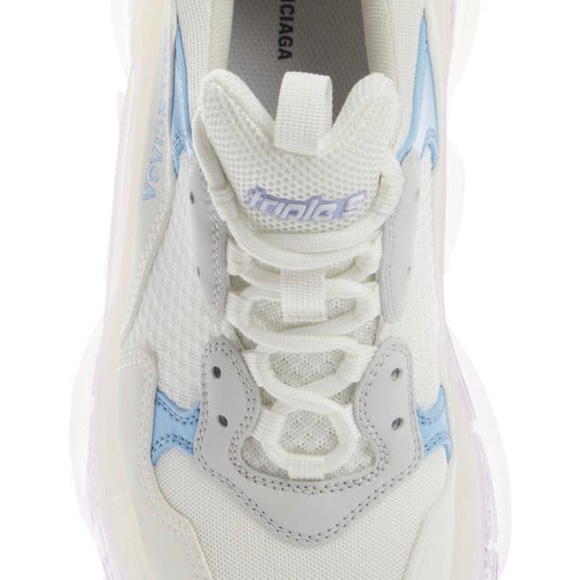 Never worn with box. - Picture 5 of 11